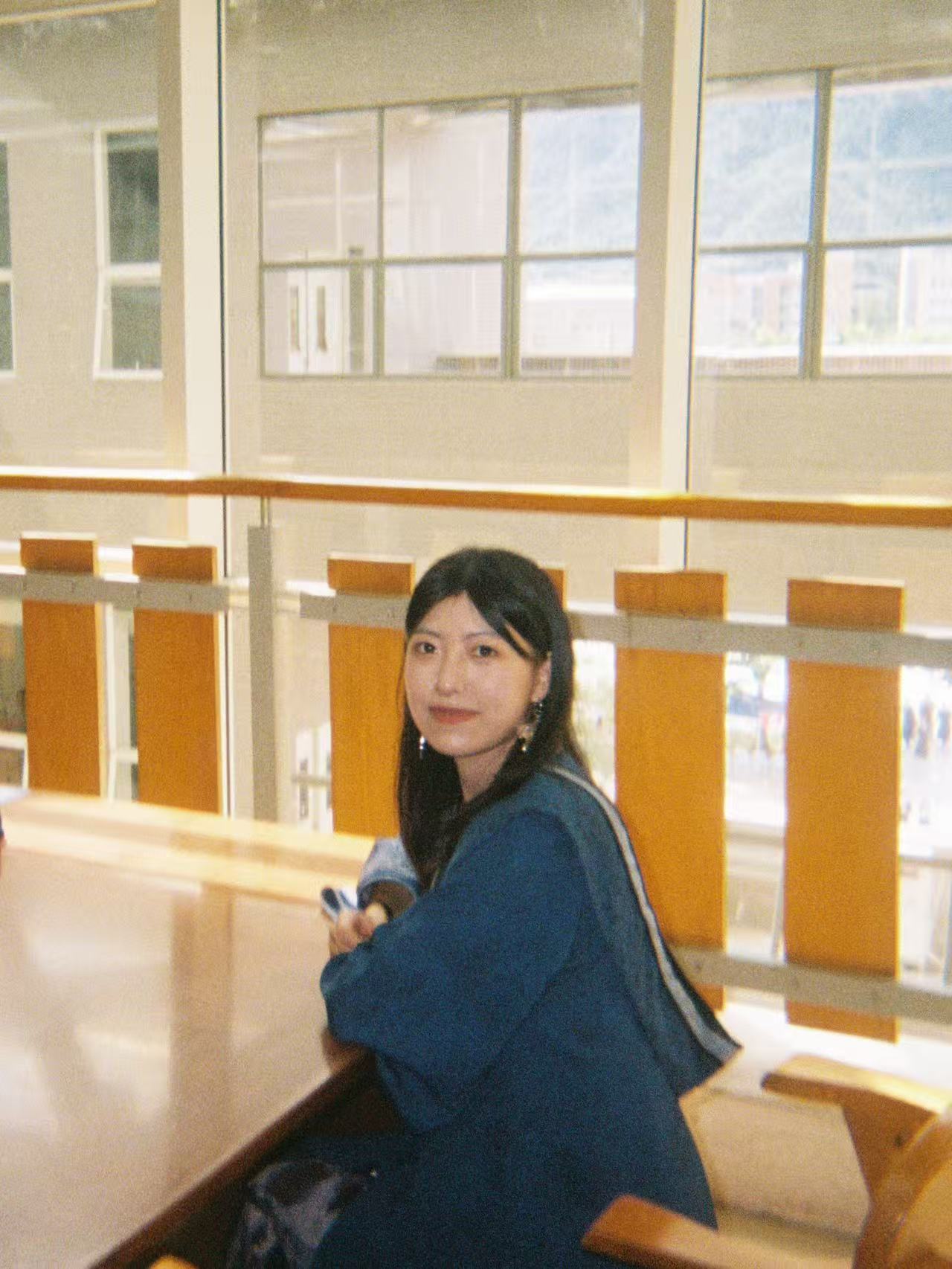 Bingying Li